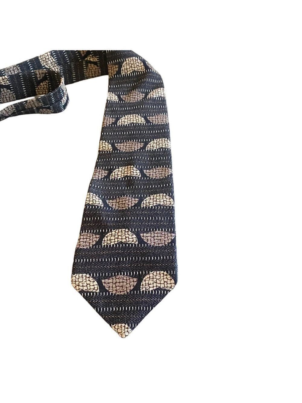 Henry Grethel Black & Cream Pattern Silk Tie – 57”